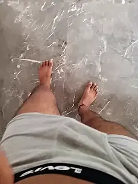 trainwithme – webcam model profile photo Image 7