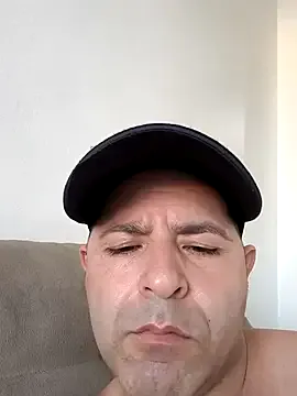 skinny_candy18 – webcam model profile photo Image 16