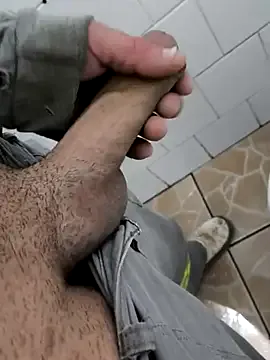 skinny_candy18 – webcam model profile photo Image 6