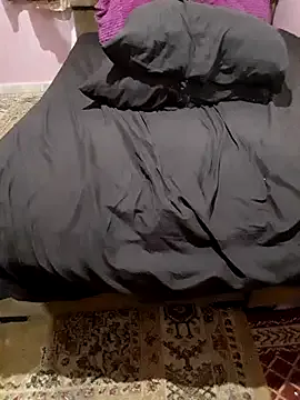 EmmilyKhan – webcam model profile photo Image 8