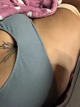 dears_pearlss – webcam model profile photo Image 9