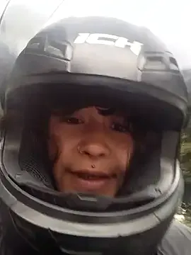 someone_sweet – webcam model profile photo Image 3