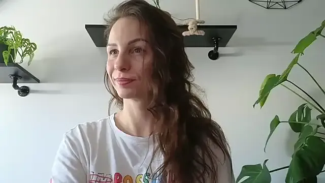 Ann_Sulu – webcam model profile photo Image 13