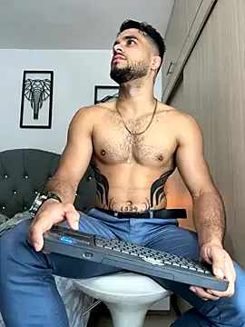 kai101010 – webcam model profile photo Image 18