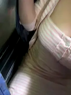 May-Squirt Image 19