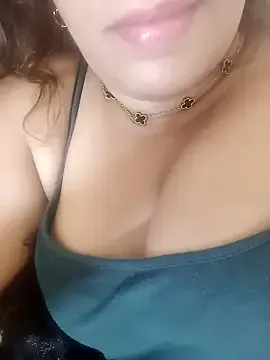 PabloArena – webcam model profile photo Image 12