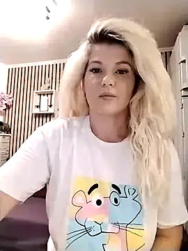 minatokuntteyonde – webcam model profile photo Image 4