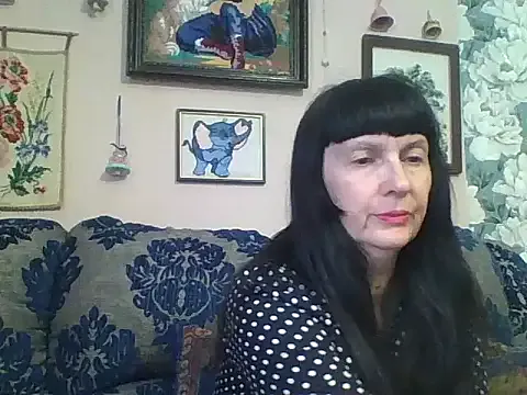 little_show_sexy – webcam model profile photo Image 11