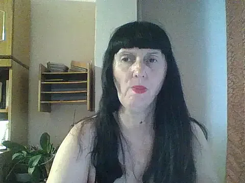 little_show_sexy – webcam model profile photo Image 4