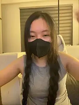 hornyshow_tv – webcam model profile photo Image 12