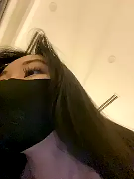 hornyshow_tv – webcam model profile photo Image 18