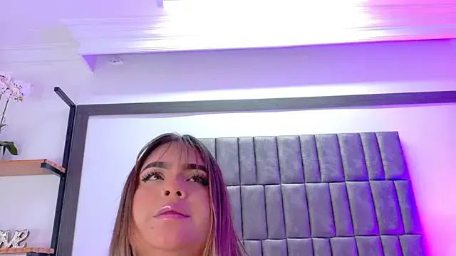 dears_pearlss – webcam model profile photo Image 6