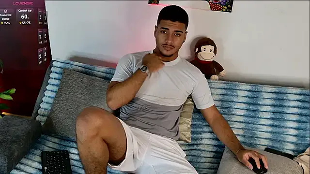 SamuelMatthew – webcam model profile photo Image 8