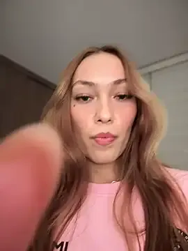 sundayferrigno – webcam model profile photo Image 12