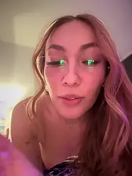 sundayferrigno – webcam model profile photo Image 4