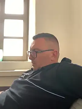 Vinsent_Frantlyy – webcam model profile photo Image 14