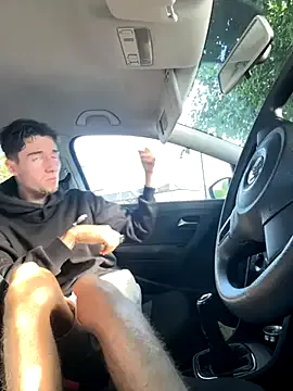 DomManlyGuy – webcam model profile photo Image 8