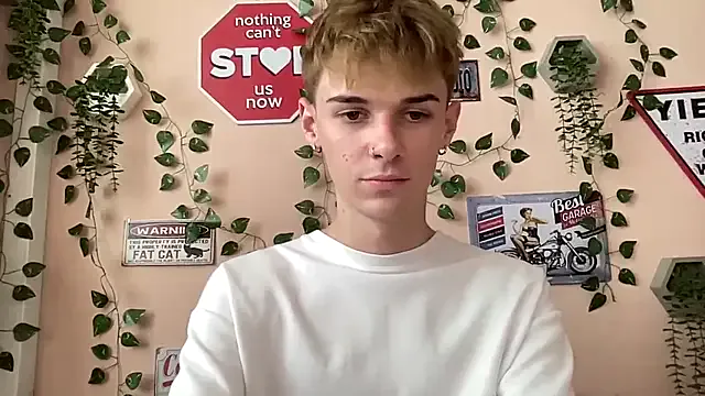 kai101010 – webcam model profile photo Image 16