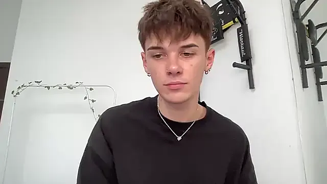 kai101010 – webcam model profile photo Image 18