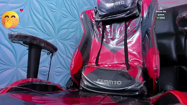 DarkestObsession69 – webcam model profile photo Image 6