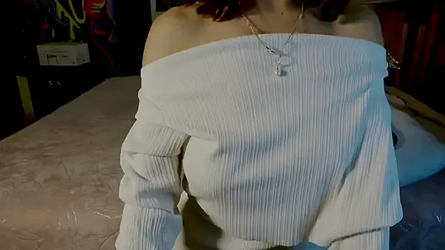 Nicoleevien – webcam model profile photo Image 3