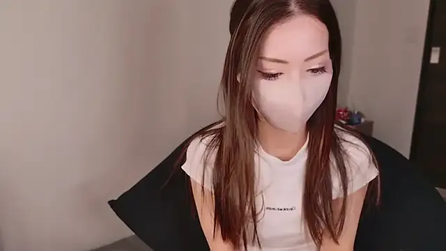 melana_love – webcam model profile photo Image 11