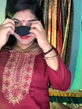 QYBOYS-001 – webcam model profile photo Image 12