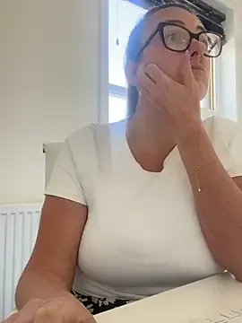 GFBOYS-111 – webcam model profile photo Image 4