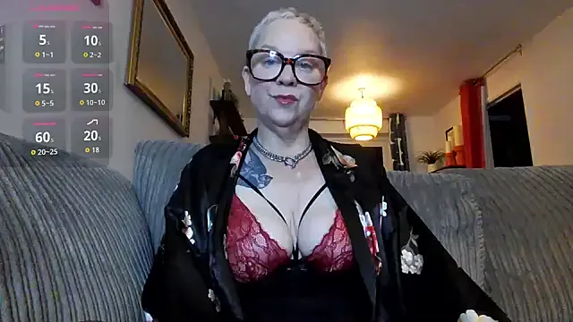 CataleyaDamour – webcam model profile photo Image 8