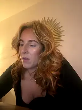 V-Hot-Sweti – webcam model profile photo Image 14