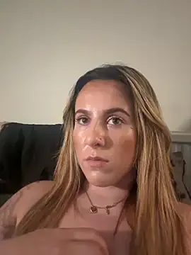 V-Hot-Sweti – webcam model profile photo Image 5