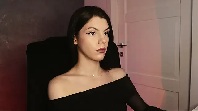 ariel_andcharlotte – webcam model profile photo Image 3