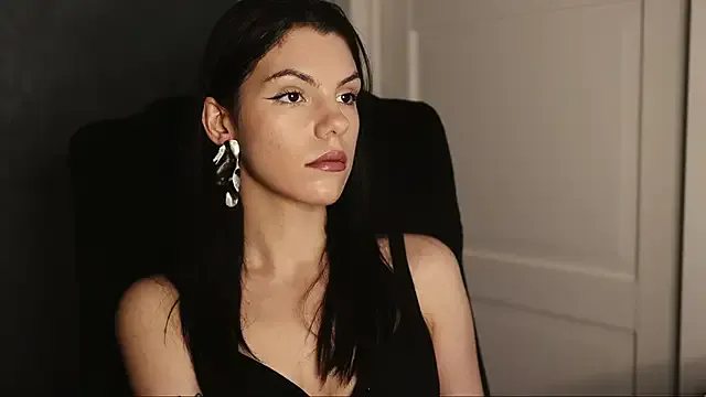 ariel_andcharlotte – webcam model profile photo Image 5