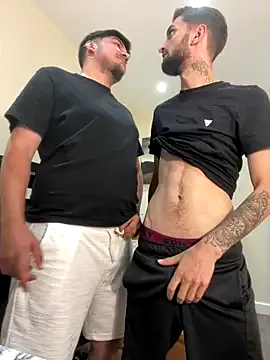 Earth_001 – webcam model profile photo Image 5