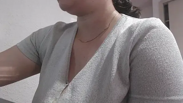 WitchAnnie – webcam model profile photo Image 13