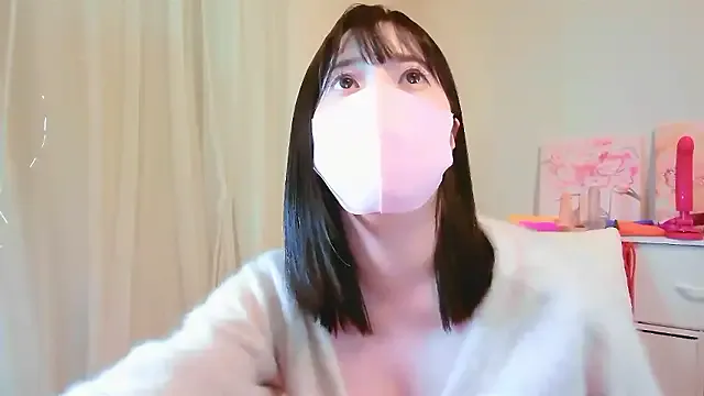 HopeHeaven – webcam model profile photo Image 18