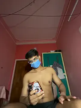 hornyshow_tv – webcam model profile photo Image 18