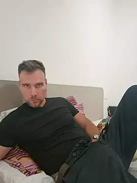 nagi_112 – webcam model profile photo Image 14