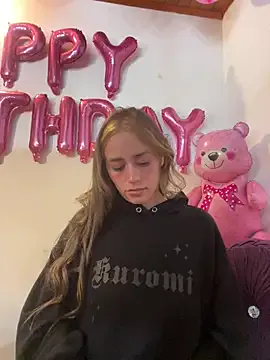 dears_pearlss – webcam model profile photo Image 2