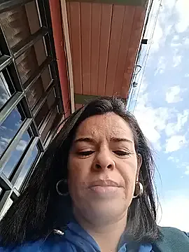 angellspartner – webcam model profile photo Image 12