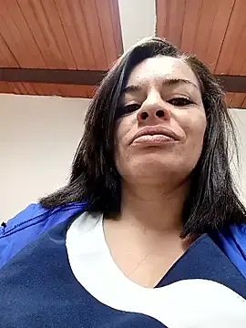 angellspartner – webcam model profile photo Image 15