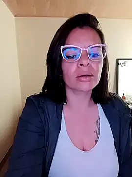 angellspartner – webcam model profile photo Image 7