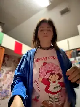 liana_bright – webcam model profile photo Image 3