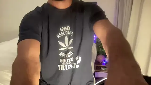 loving_ladies – webcam model profile photo Image 9