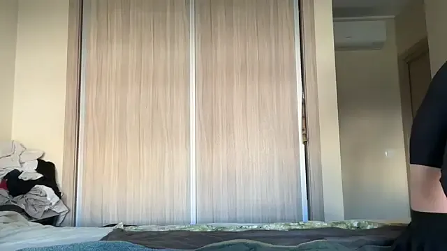 GFBOYS-111 – webcam model profile photo Image 15