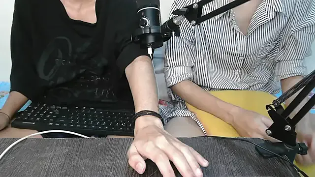 rinaanderson – webcam model profile photo Image 3