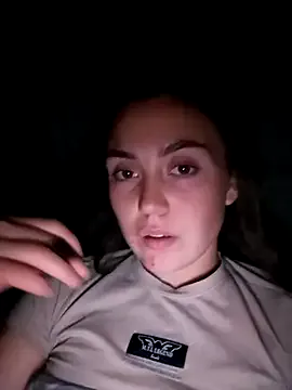 burnletitallburn – webcam model profile photo Image 19