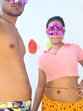 loving_ladies – webcam model profile photo Image 2