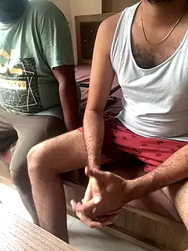 bisexualmilf – webcam model profile photo Image 6