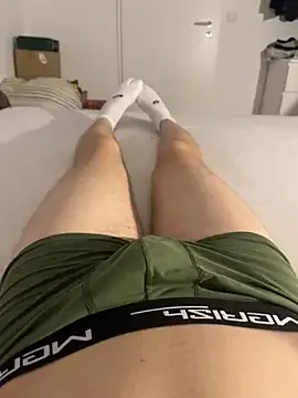 CarolPrince – webcam model profile photo Image 5